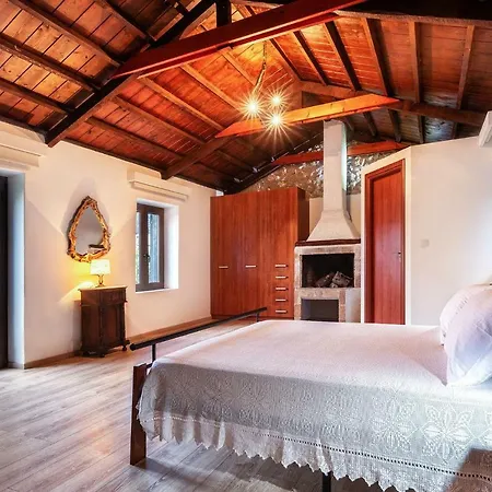 Holiday home Flabouriaris Estate Anafonitria